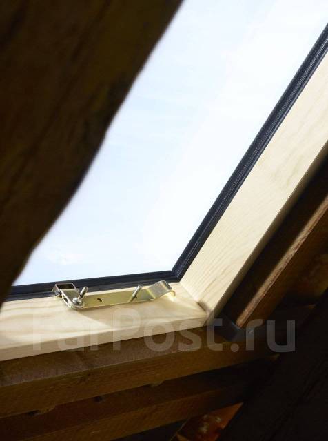 Окно-люк для выхода на кровлю для холодных чердаков VLT. Размер: 45*55 ...