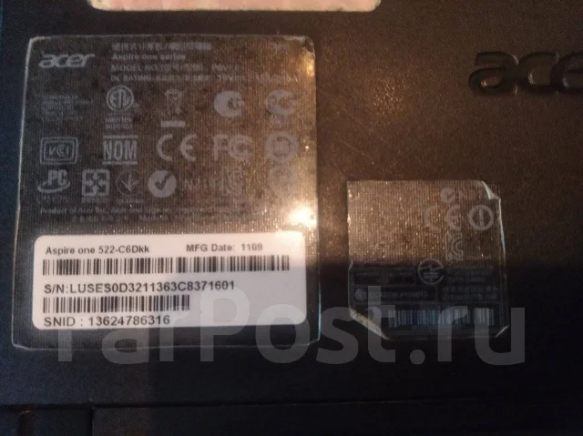 Acer Aspire One 522. 10.1", ��� 2048 ��, ���� 230���, WiFi: 1, Bluetooth: 1 ����