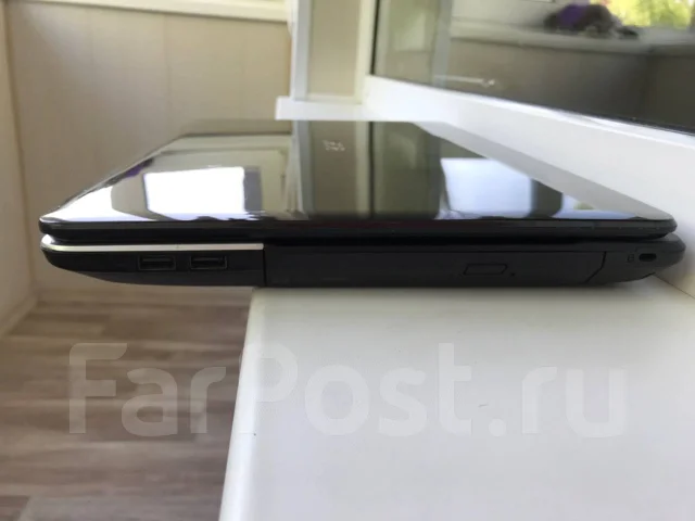 Acer Aspire E1-571G. 15.6", 2,6����, ��� 8 ��, ���� 500���, WiFi: 1, Bluetooth: 1, ����������� �� 1��. ����