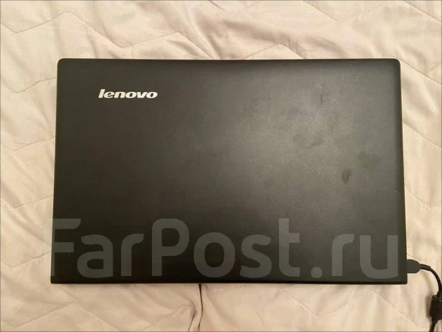 Lenovo G700. 17.3", 2,4����, ��� 4 ��, ���� 500���, WiFi: 1, Bluetooth: 1, ����������� �� 5��. ����