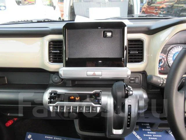 Suzuki Xbee. �������, ��������, 1.0 (99��.�.), ������, 15 000����. ��, �/�. ��� ����� �� ������������ ����