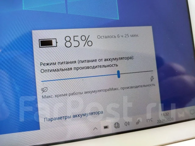 Huawei MateBook E. 12", 2,7����, ��� 4 ��, ���� 128���, WiFi: 1, Bluetooth: 1, ����������� �� 5��. ����