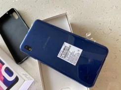 Samsung Galaxy A10. �/�, �����, ������, 3G, 4G LTE, Dual-SIM ����