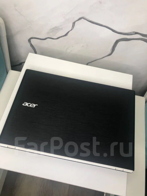 Acer Aspire E5-573-331J. 15.6", 1 700����, ��� 4 ��, ���� 500���, WiFi: 1, Bluetooth: 1, ����������� �� 4��. ����