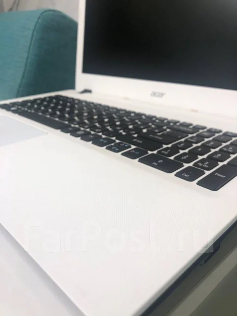 Acer Aspire E5-573-331J. 15.6", 1 700����, ��� 4 ��, ���� 500���, WiFi: 1, Bluetooth: 1, ����������� �� 4��. ����