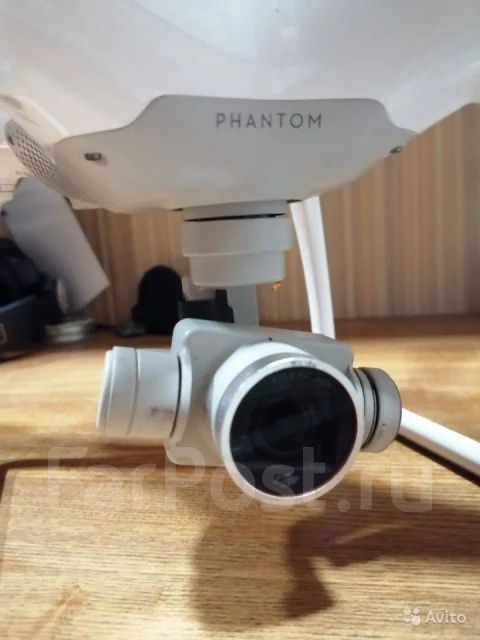 DJI Phantom 4. � ������� ����