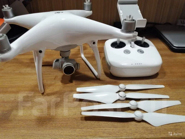 DJI Phantom 4. � ������� ����
