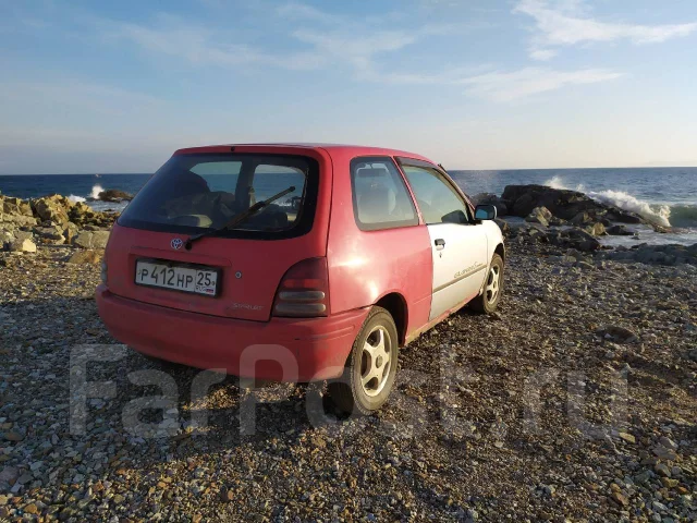 Toyota Starlet. ��������, ��������, 1.3 (86��.�.), ������, 200 000����. �� ����
