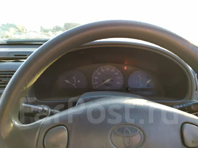 Toyota Starlet. ��������, ��������, 1.3 (86��.�.), ������, 200 000����. �� ����