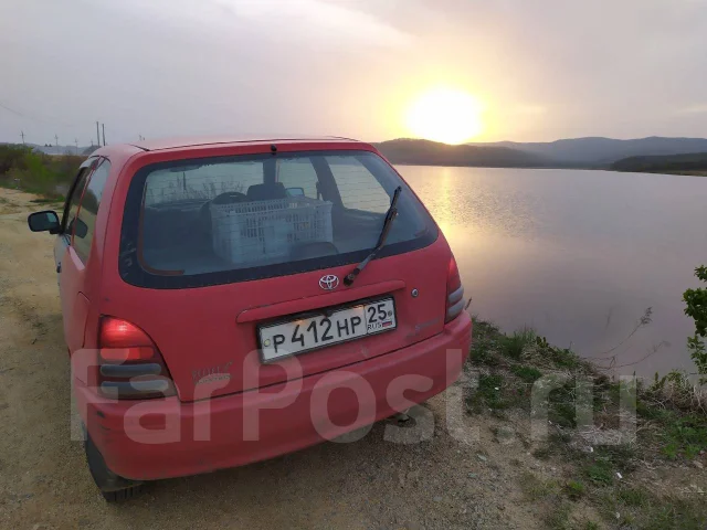 Toyota Starlet. ��������, ��������, 1.3 (86��.�.), ������, 200 000����. �� ����