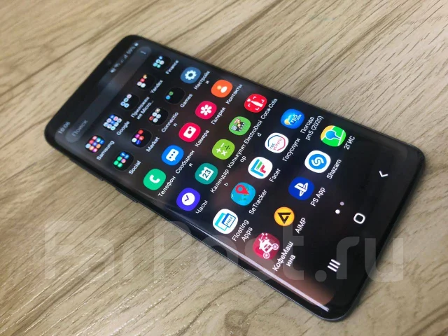 Samsung Galaxy S9. �/�, �����, 3G, 4G LTE, Dual-SIM, NFC ����