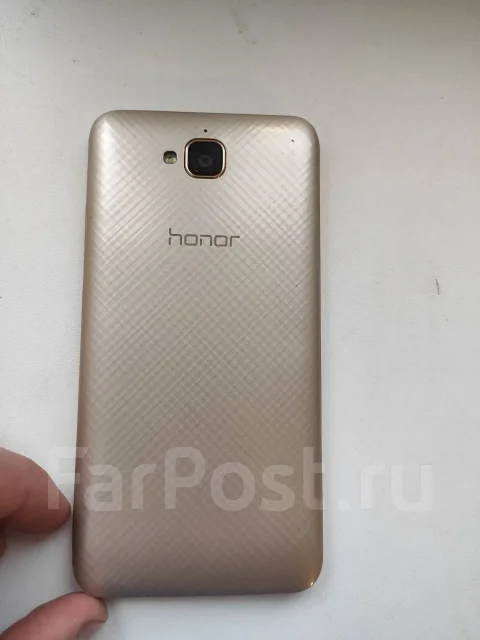 Honor 4C Pro. �/�, 3G, 4G LTE ����