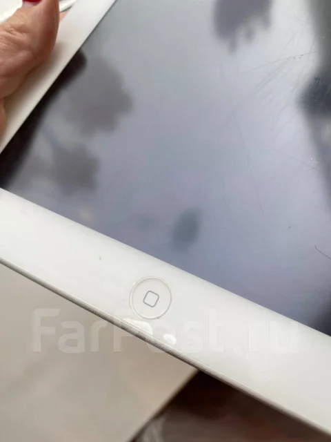 Apple iPad 4 ����