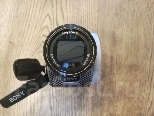 Sony HDR-CX130E. ����� 4-� ��, ��� ��������� ����