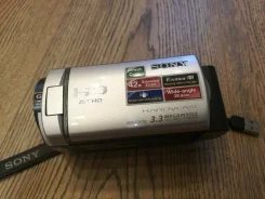 Sony HDR-CX130E. ����� 4-� ��, ��� ��������� ����