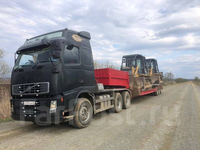 Услуги трала 30. 40.50.80 тон, низкорамный, негабарит, с водителем в ...