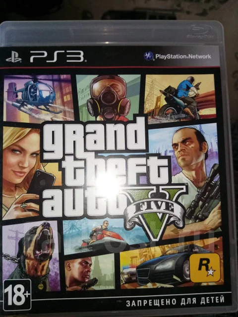 Sony PlayStation 3 Super Slim ����