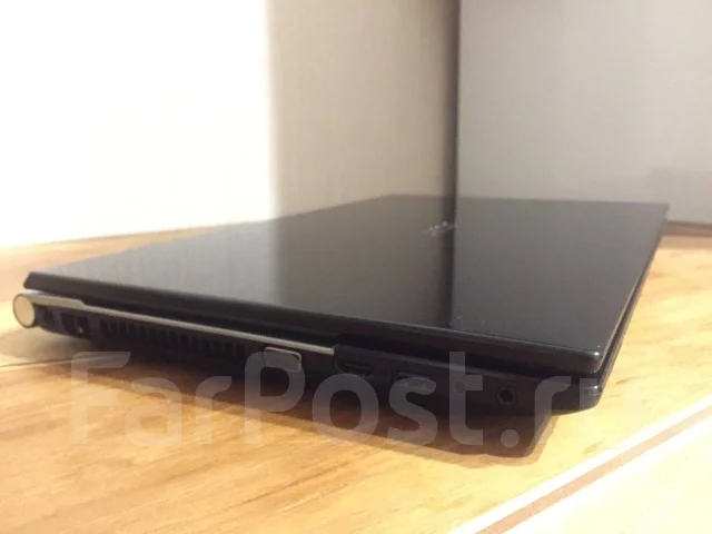 Acer Aspire V3-571G. 15.6", 3,1����, ��� 6 ��, ���� 500���, WiFi: 1, Bluetooth: 1, ����������� �� 4��. ����