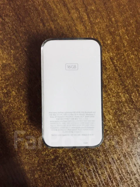 Apple iPod nano 7. ����