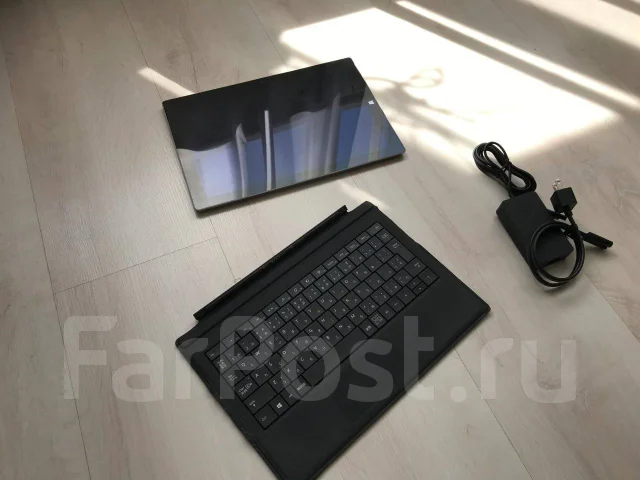 Microsoft Surface Pro 3 ����