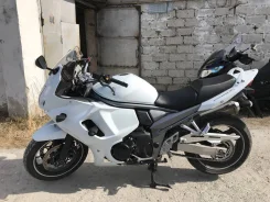 Suzuki GSX 1250FA. 1 250����. ��., ��������, ���, � �������� ����