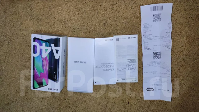 Samsung Galaxy A40. �/�, ������, 3G, 4G LTE, Dual-SIM, ����������, NFC ����