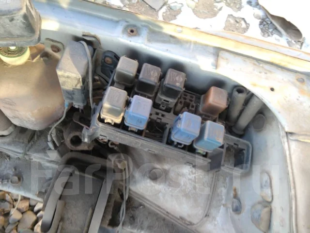 Nissan Bluebird. WU11, CA18CA16 ����