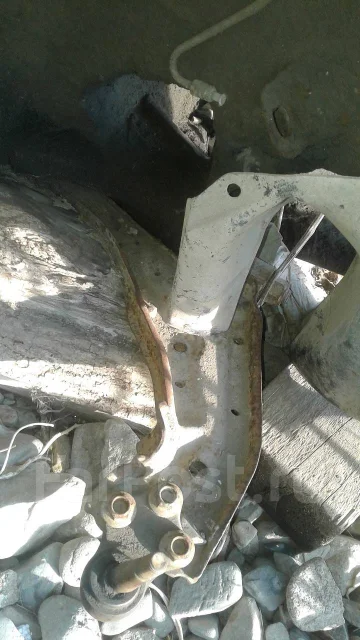 Nissan Bluebird. WU11, CA18CA16 ����