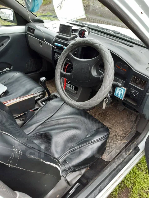 Mazda Familia. ��������, 4wd, 1.5 (105��.�.), ������, 250 000����. �� ����