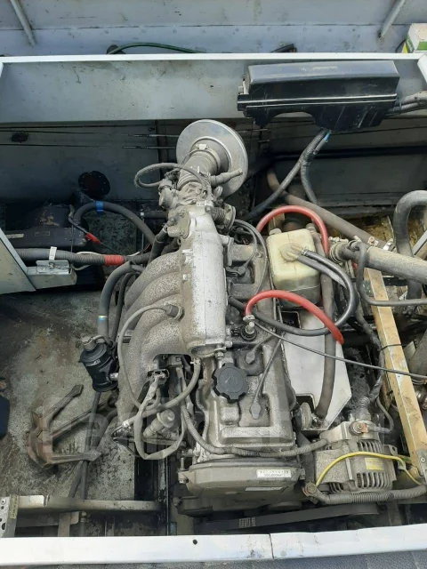 ������. 1995 ���, ����� 5,5��., ��������� ������������, 140��.�., ������ ����