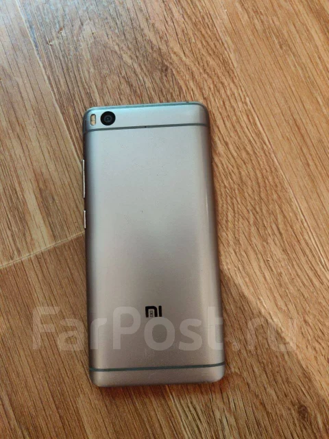 Xiaomi Mi5S. �/� ����