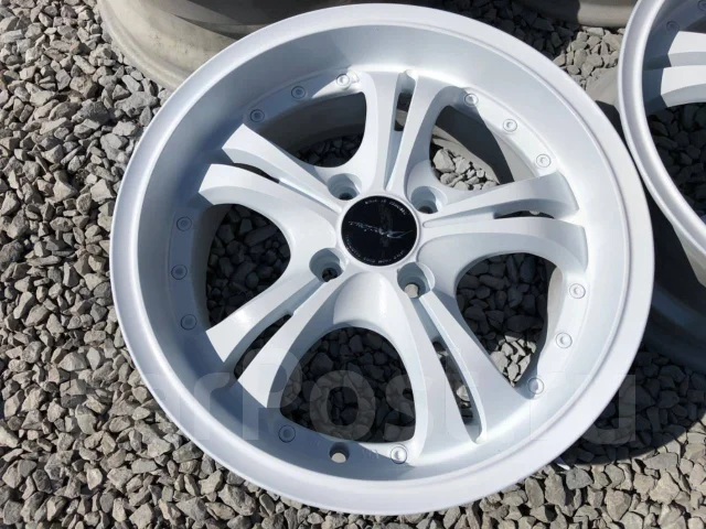 Stich Precious. 6.5/7.0x15�16", 4x100, ET38/38 ����