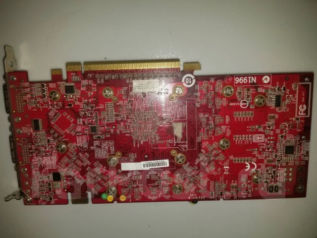 GeForce 8800 GT ����