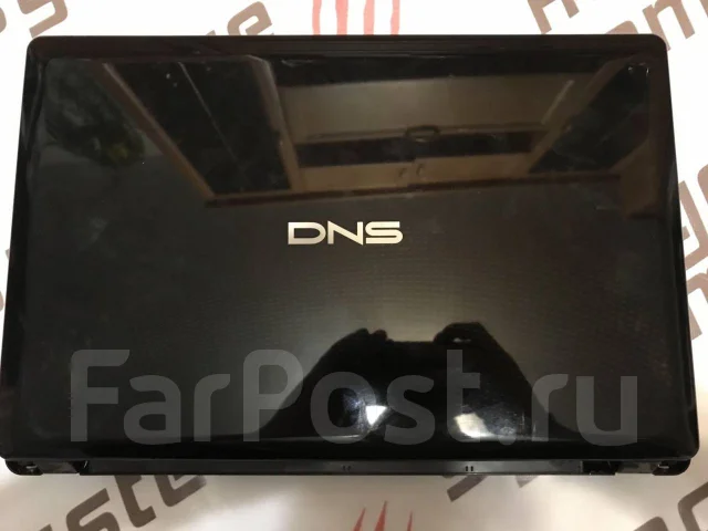 DNS. 15.6", 1����, ��� 256 �� � ������, ���� 1���, WiFi: 1, Bluetooth: 1, ����������� �� 1��. ����