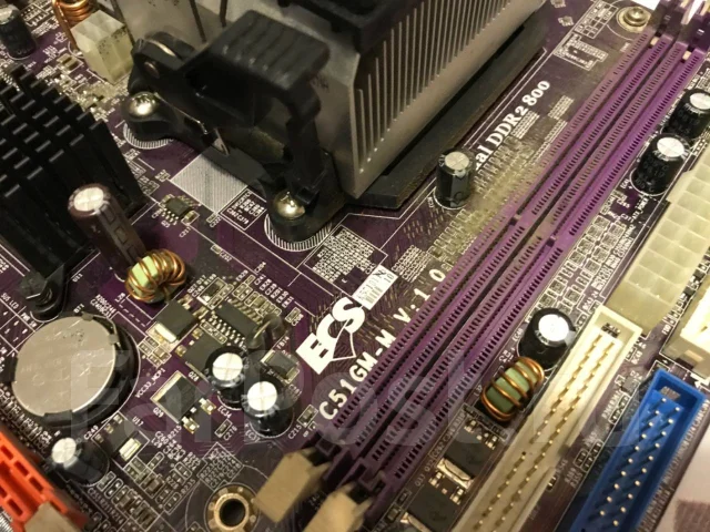 Socket AM2 ����