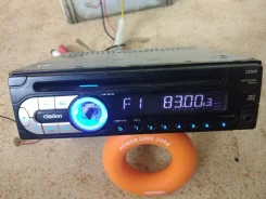 Clarion CZ109 ����