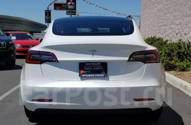 Tesla Model 3. �������, ������, �������������, 7 000����. ��, �/�. ��� ����� �� ���������� ����
