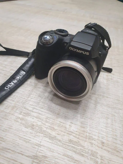 Olympus FE-370. 10 - 14.9 ��, ���: 14� � ����� ����