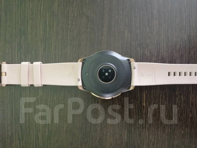 Samsung Galaxy Watch. GPS, NFC ����