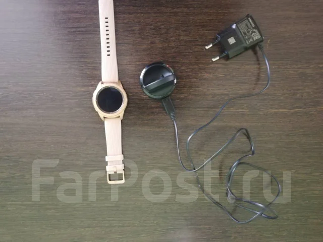 Samsung Galaxy Watch. GPS, NFC ����