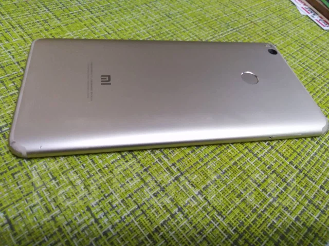 Xiaomi Mi Max 2. �/�, �������, 4G LTE ����