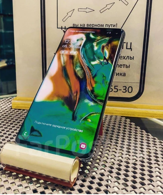 Samsung Galaxy S10. �/� ����