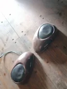 ����� ����
