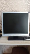 BenQ. 17" ����