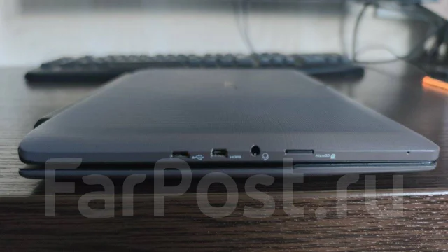 Acer Aspire Switch 10. 10.1", 1,8����, ��� 2048 ��, ���� 32���, WiFi: 1, Bluetooth: 1, ����������� �� 8��. ����