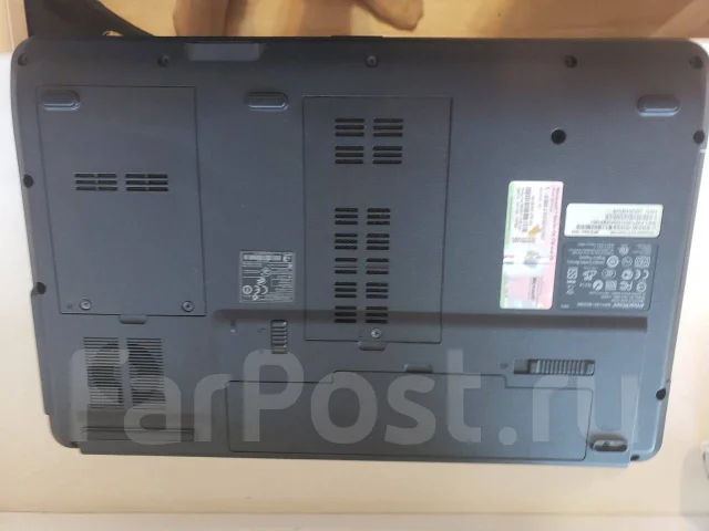 eMachines. 15.6", 2����, ��� 2048 ��, ���� 160���, WiFi: 1, Bluetooth: 1 ����
