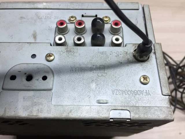 Автомагнитола panasonic cq vx2300w не работает подсветка