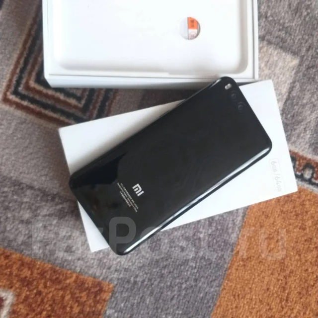 Xiaomi Mi6. �/�, ������, 4G LTE, NFC ����