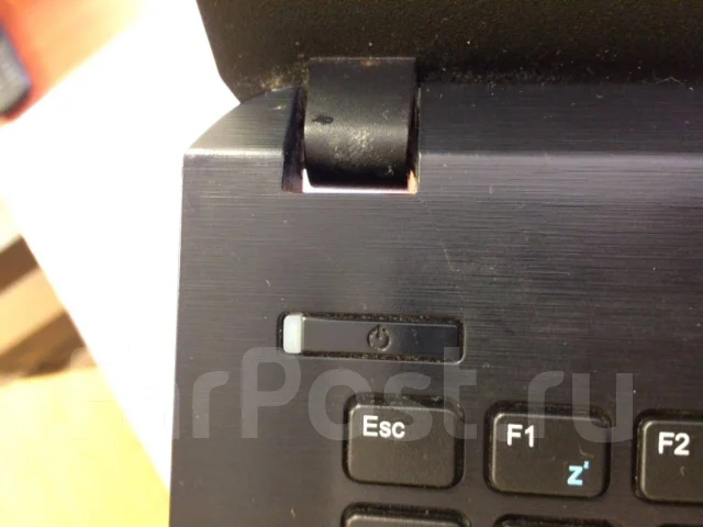 DEXP Athena. 14.1", 2,2����, ��� 2048 ��, ���� 500���, WiFi: 1, ����������� �� 4��. ����