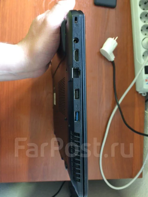 DEXP Athena. 14.1", 2,2����, ��� 2048 ��, ���� 500���, WiFi: 1, ����������� �� 4��. ����